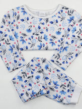 Load image into Gallery viewer, Baby Girls Blue Floral Pyjama Set with Scratch Mitts